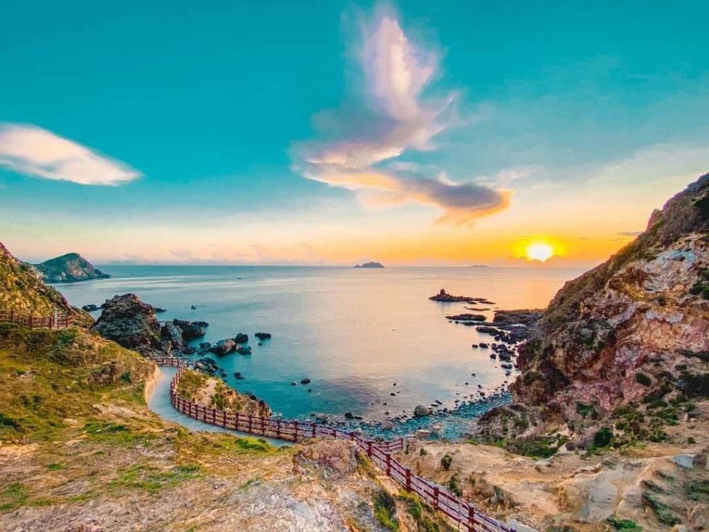 Tour Quy Nhơn - Kỳ Co - Phú Yên 3N3D Ghép Đoàn - Ảnh 2