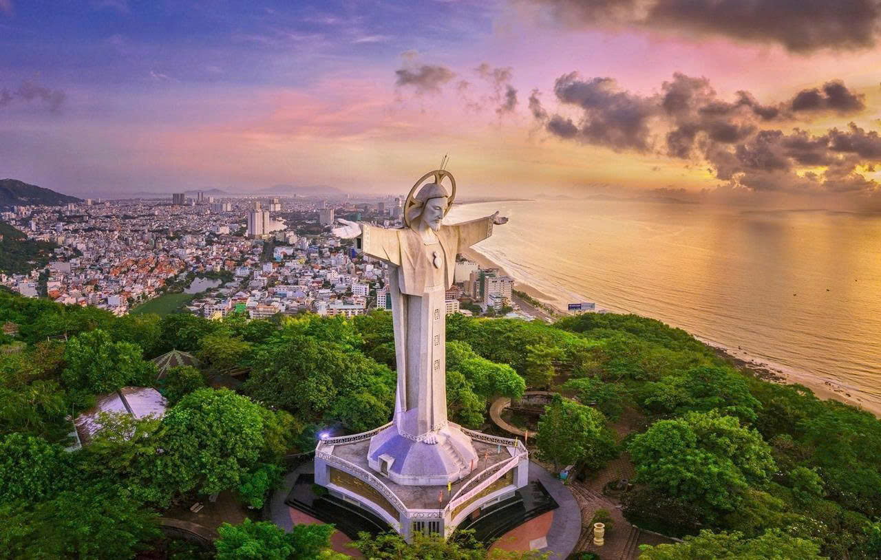 Tour Vũng Tàu - Bãi Sau - Đền Cá Ông - Tượng Chúa Giêsu 1 Ngày (Ghép Đoàn) - Ảnh 2
